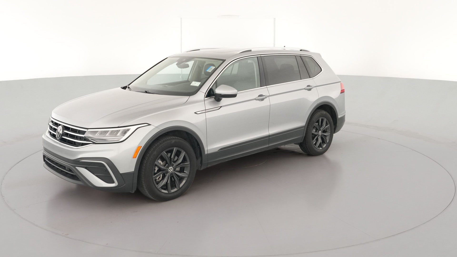 2024 Volkswagen Tiguan vehicle photo