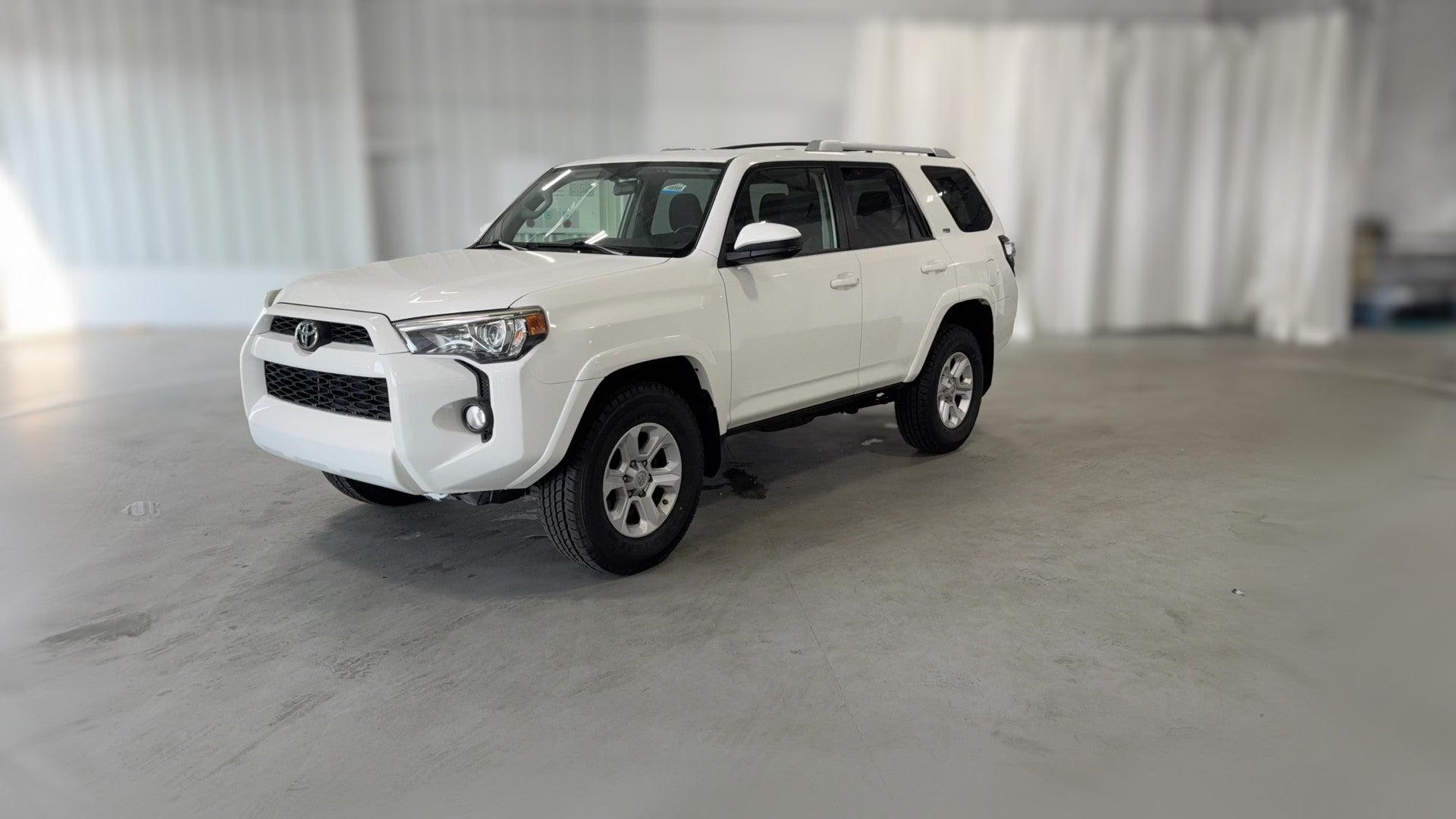 2016 Toyota 4Runner vehicle photo