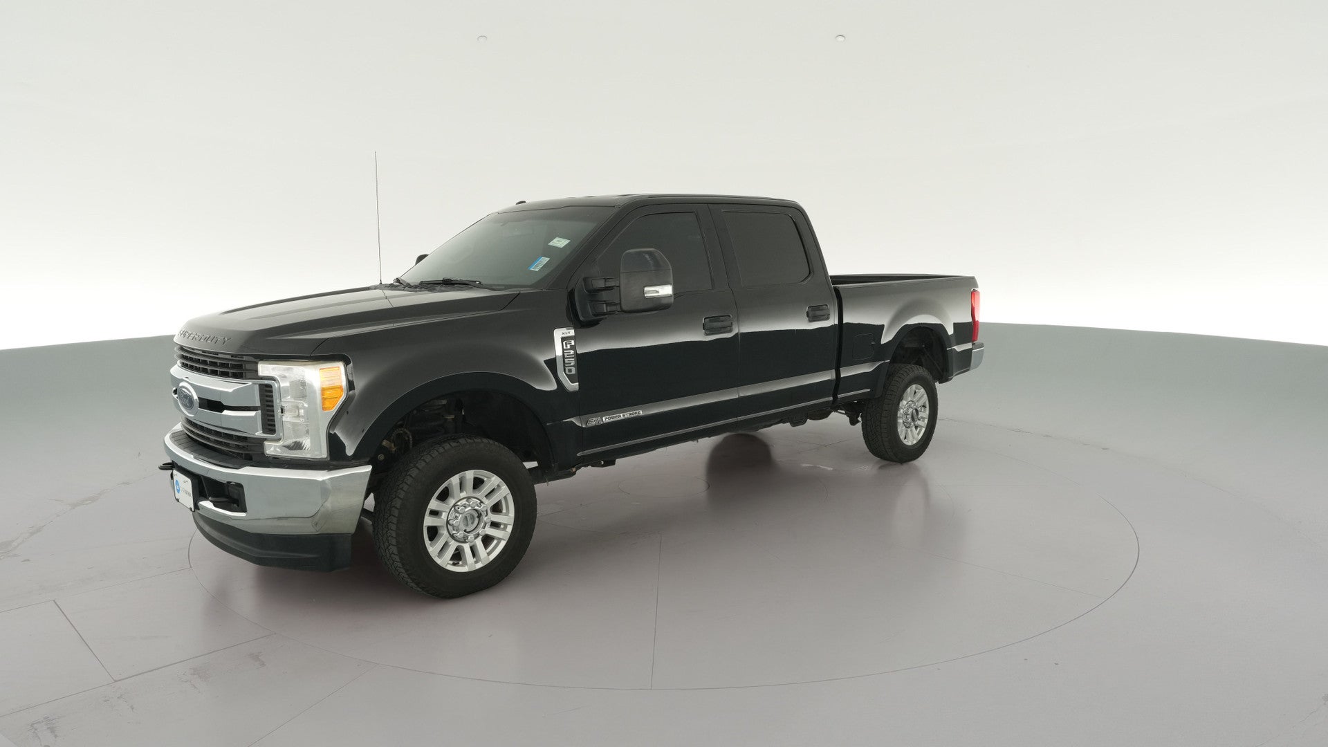 2017 Ford F250 Super Duty Crew Cab vehicle photo