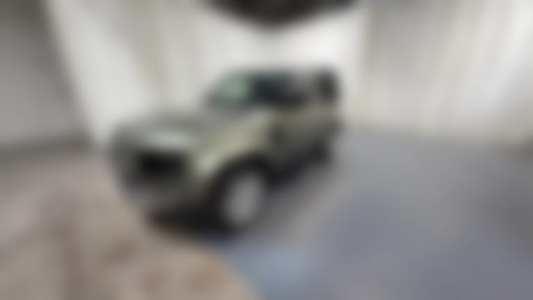 2021 Land Rover Defender 90 vehicle photo