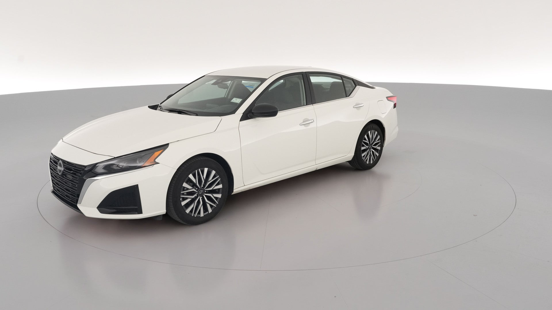 2025 Nissan Altima vehicle photo