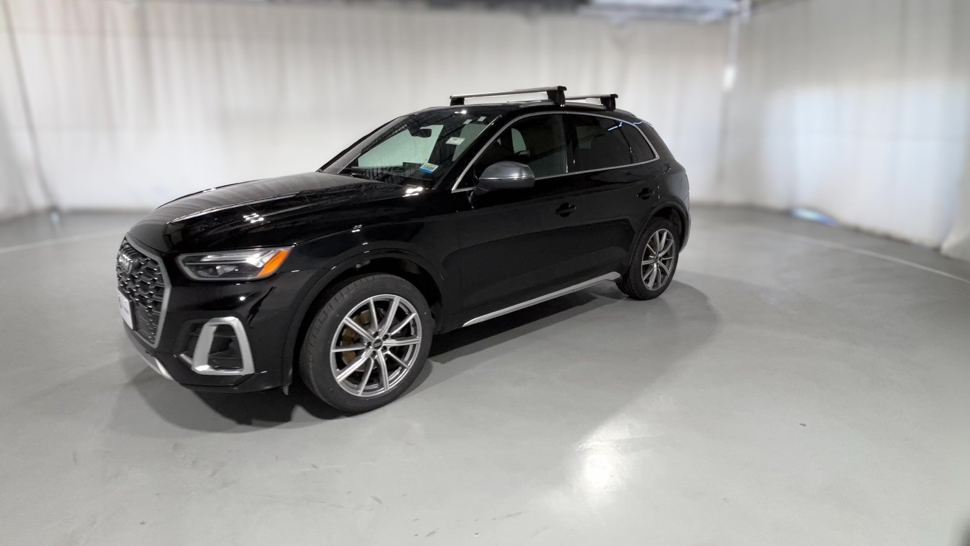 2023 Audi SQ5 vehicle photo