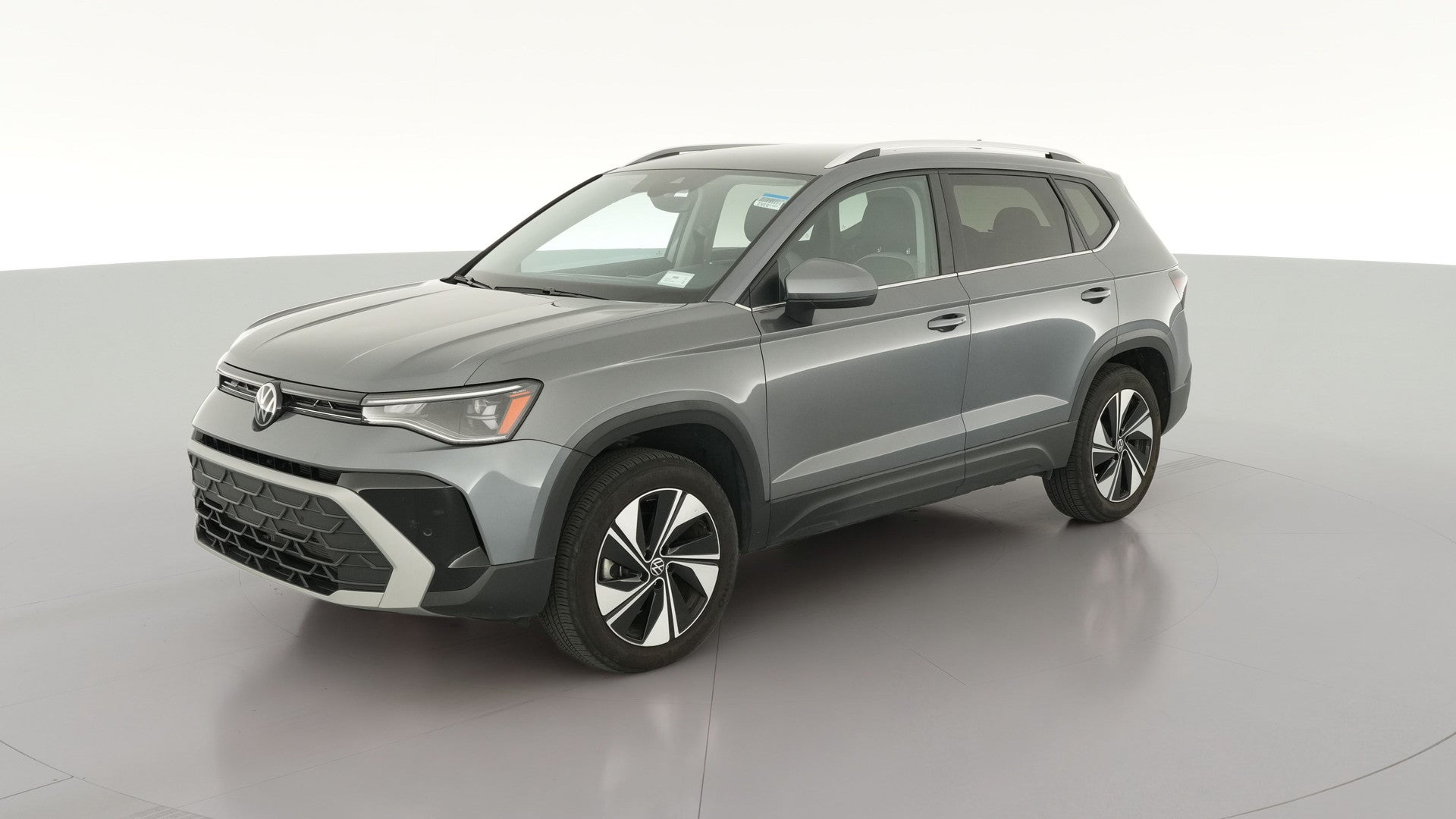 2025 Volkswagen Taos vehicle photo