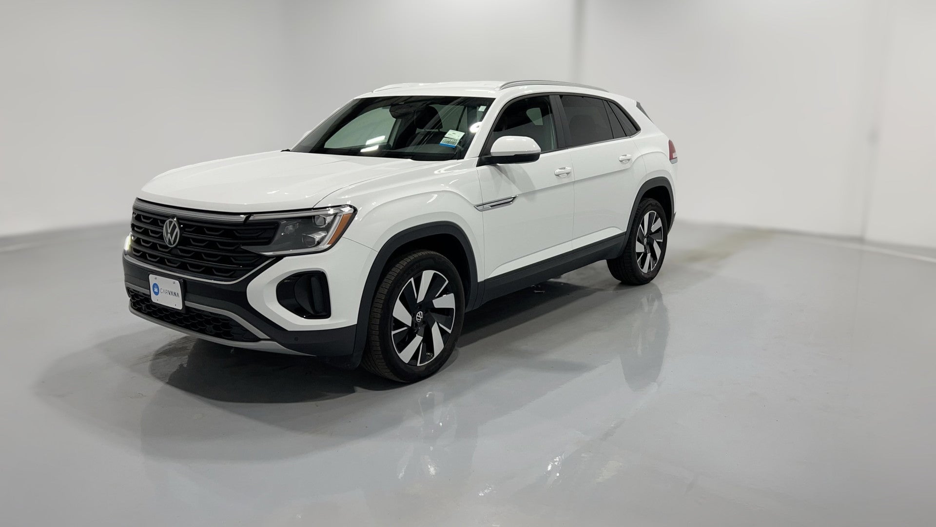 2025 Volkswagen Atlas Cross Sport vehicle photo