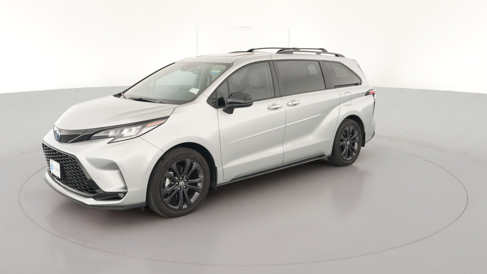 2025 Toyota Sienna vehicle photo