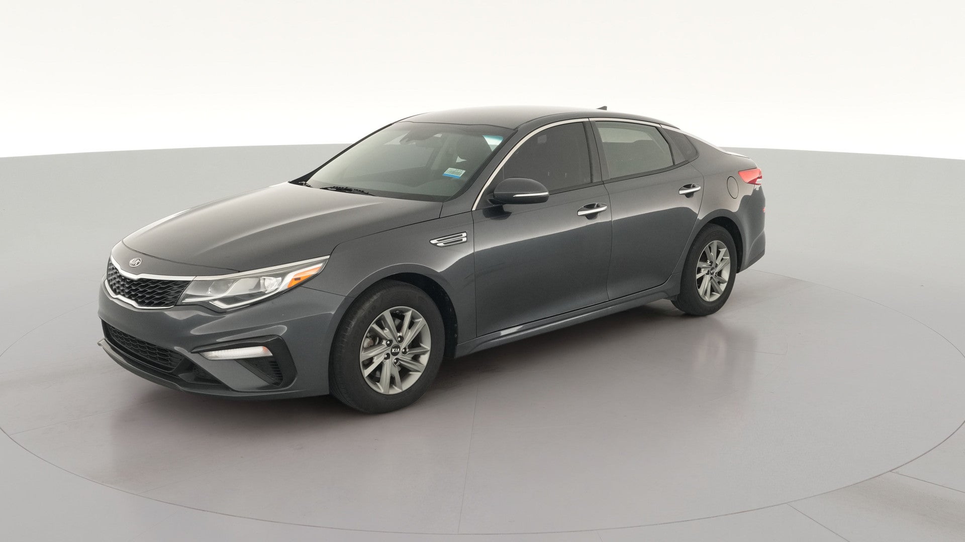 2019 Kia Optima vehicle photo