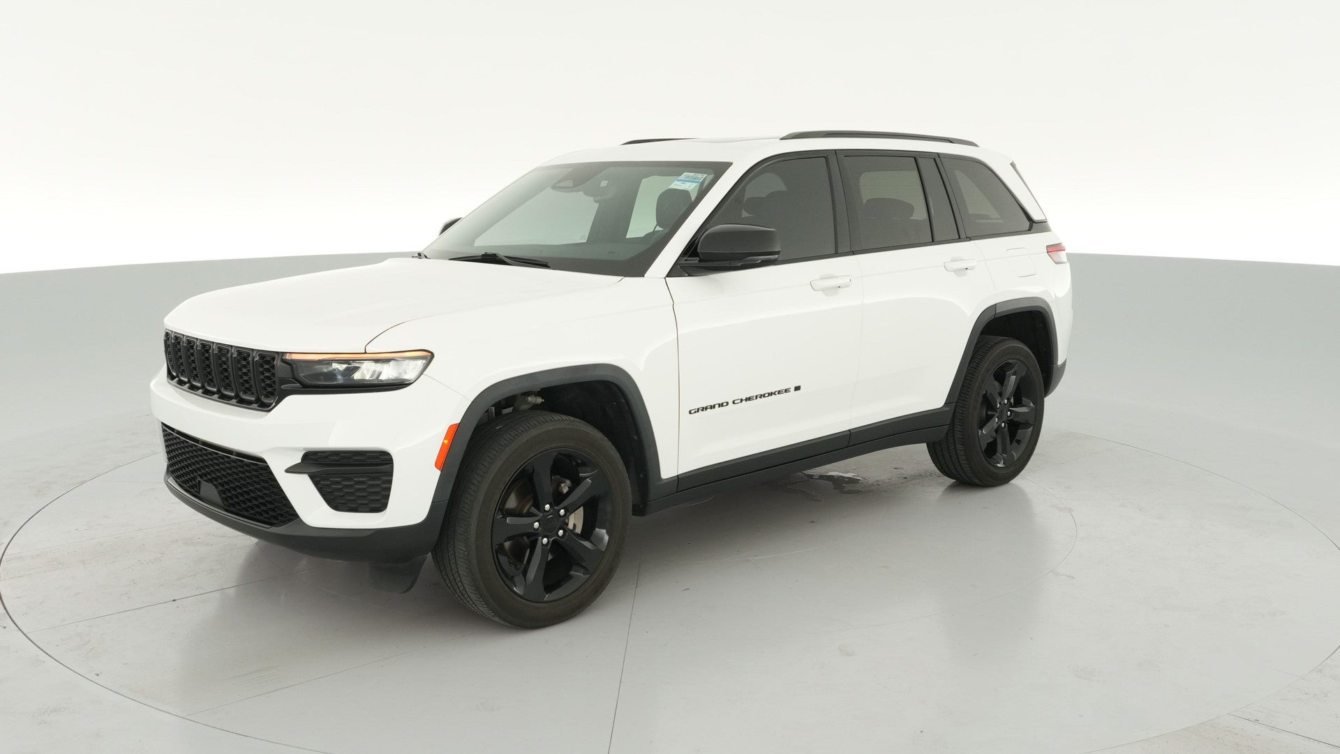 2023 Jeep Grand Cherokee vehicle photo