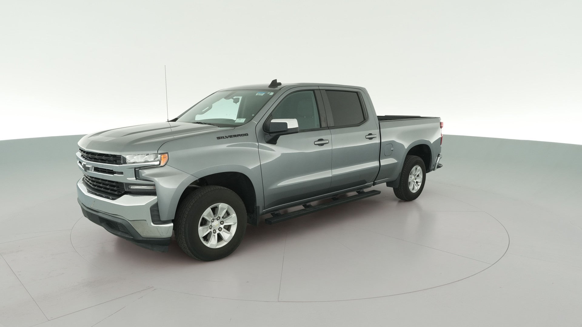 2020 Chevrolet Silverado 1500 Crew Cab vehicle photo