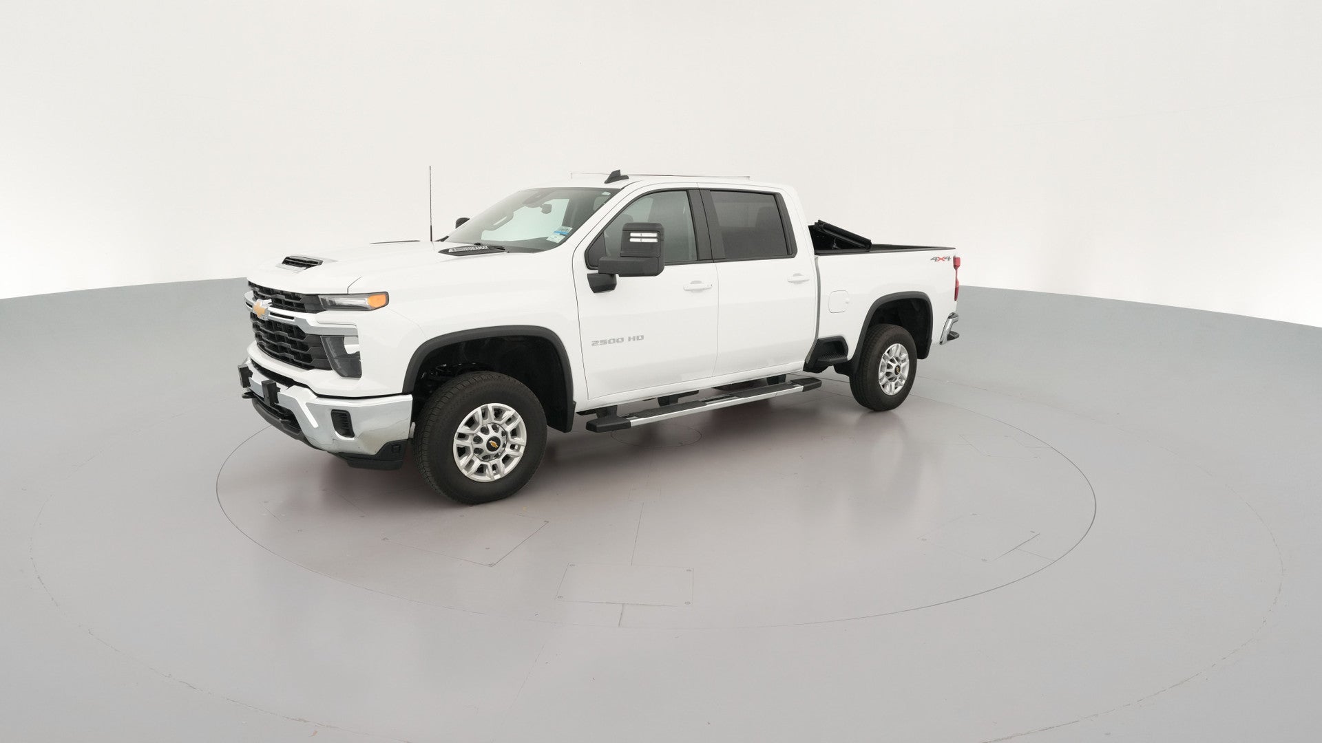 2024 Chevrolet Silverado 2500 HD Crew Cab vehicle photo