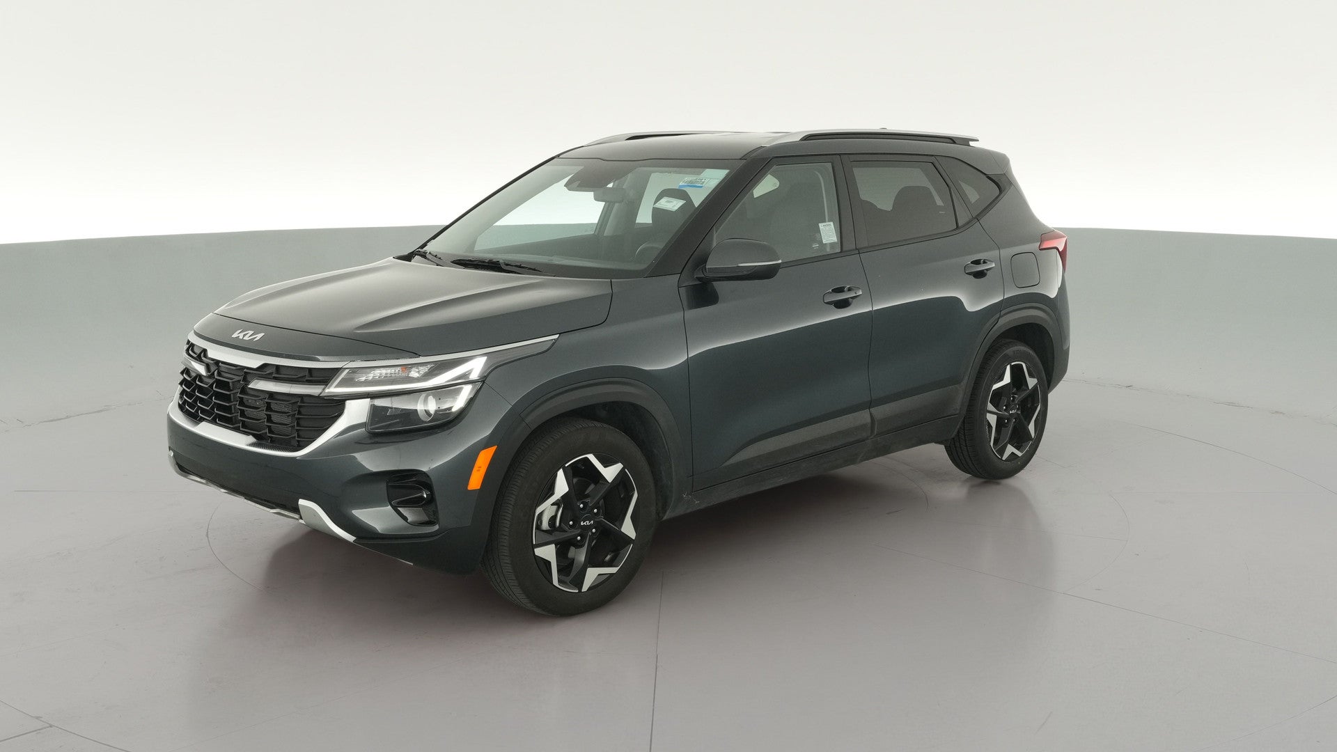 2025 Kia Seltos vehicle photo