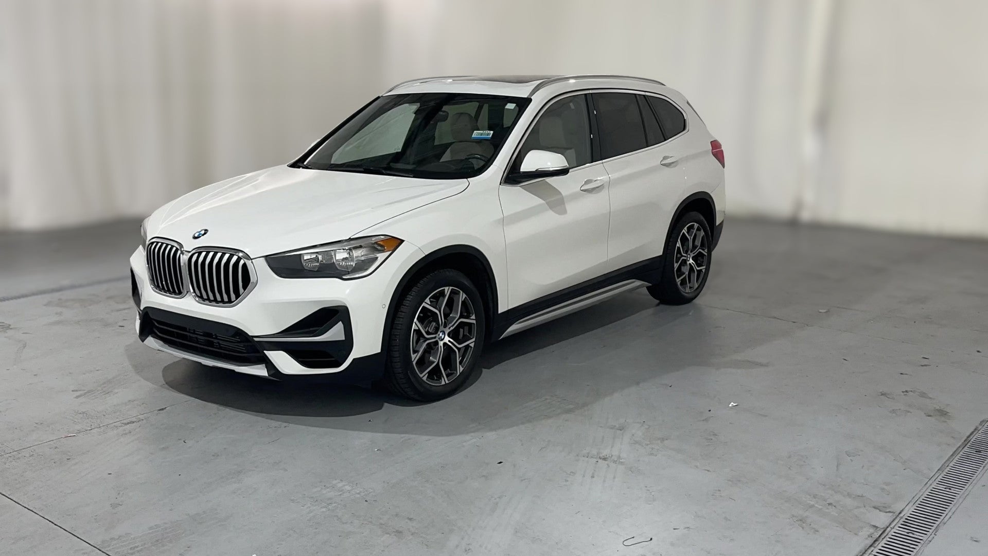 2021 BMW X1 vehicle photo
