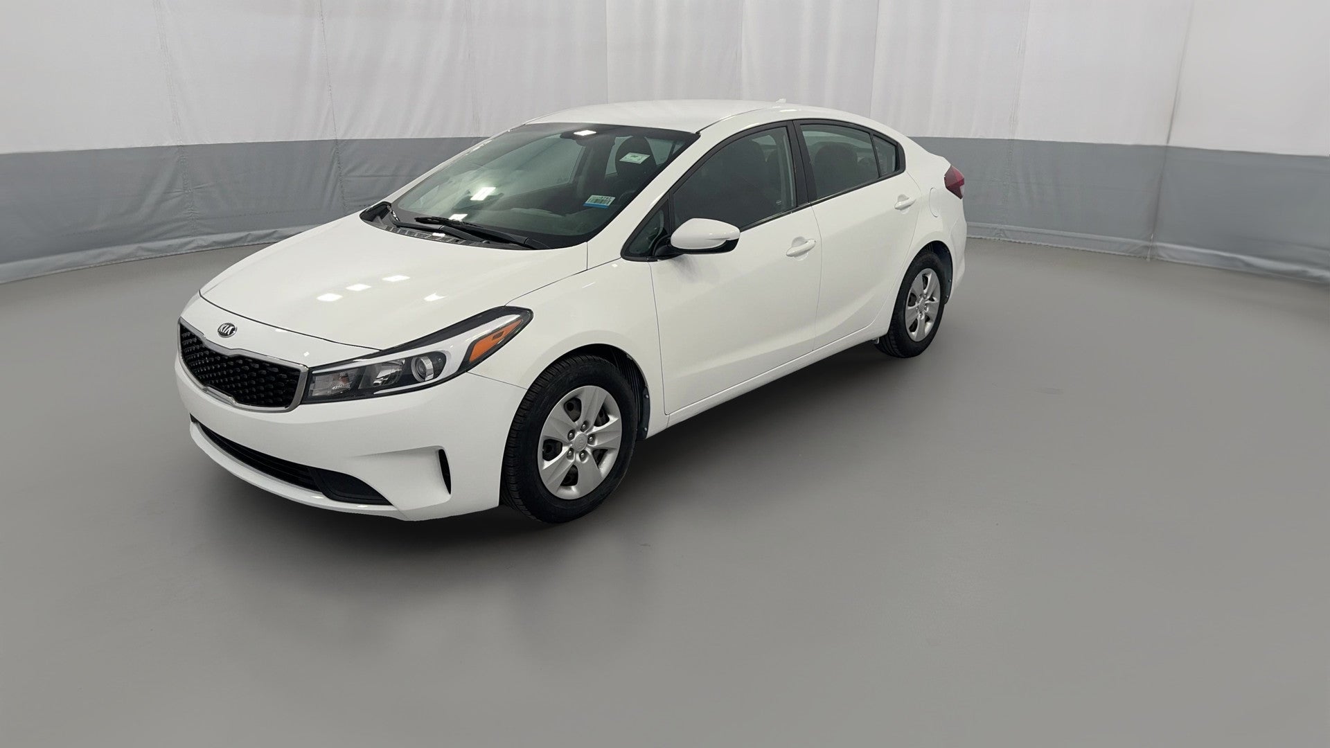 2017 Kia Forte vehicle photo