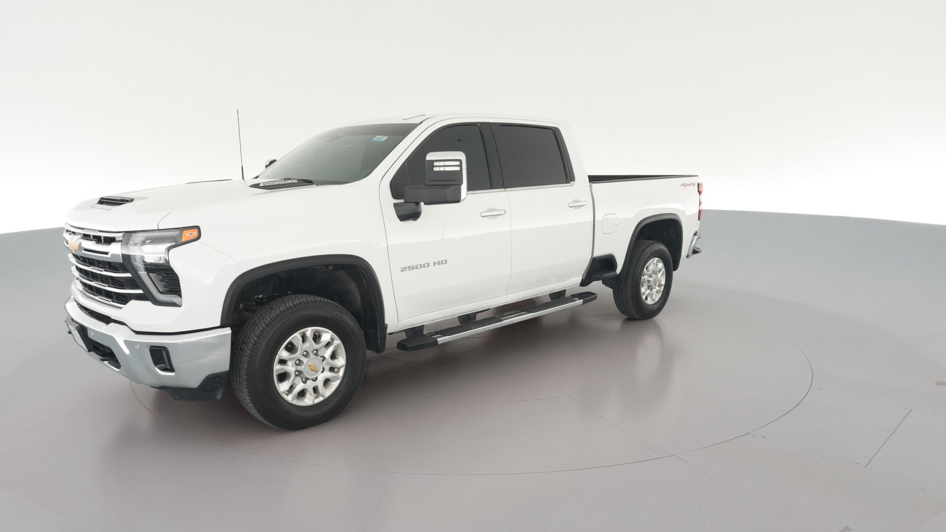 2025 Chevrolet Silverado 2500 HD Crew Cab vehicle photo