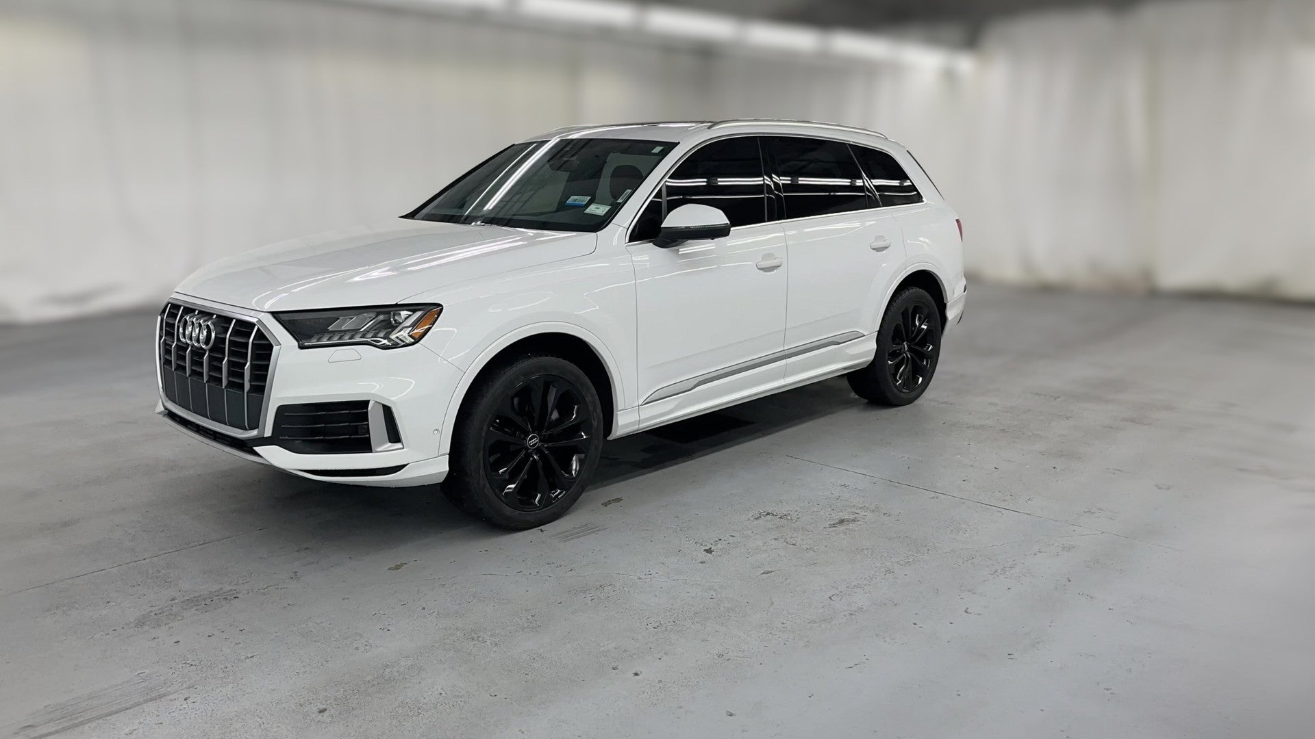 2020 Audi Q7 vehicle photo