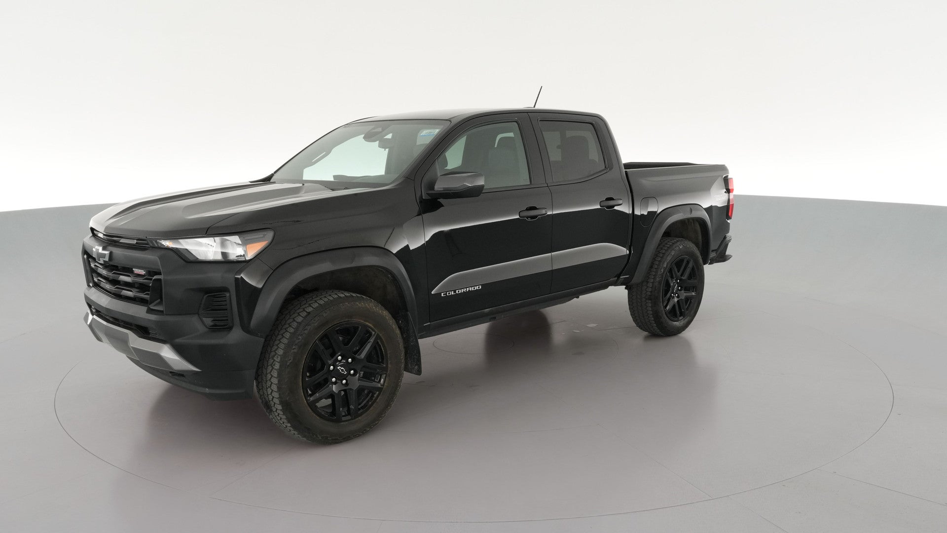 2025 Chevrolet Colorado Crew Cab vehicle photo