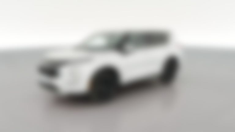 2024 Mitsubishi Outlander vehicle photo