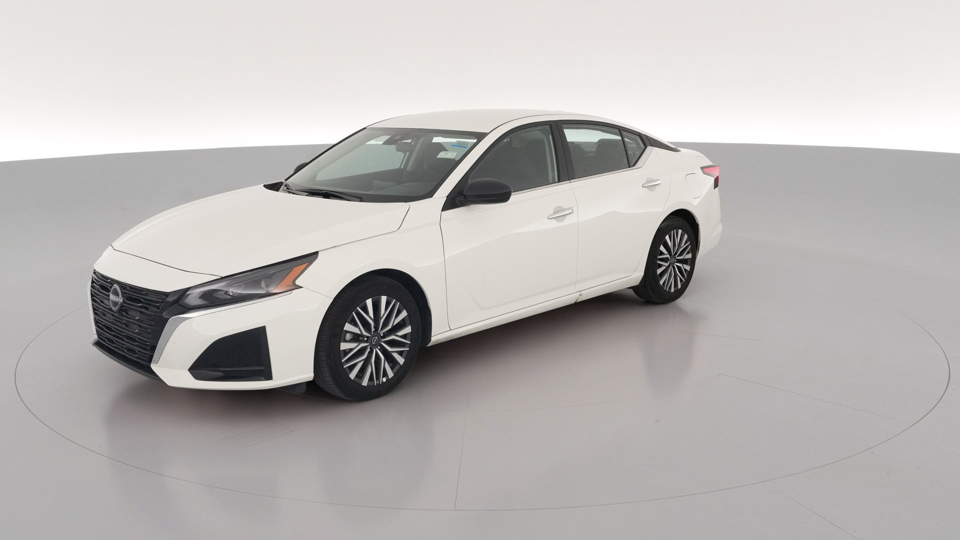 2025 Nissan Altima vehicle photo