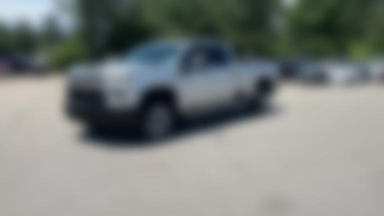 2022 Chevrolet Silverado 2500 HD Crew Cab vehicle photo
