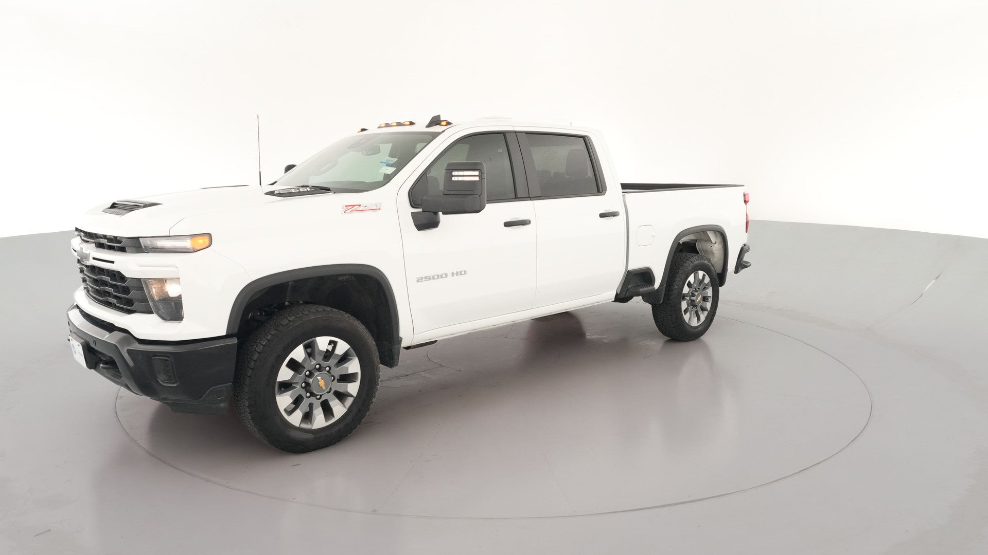2025 Chevrolet Silverado 2500 HD Crew Cab vehicle photo