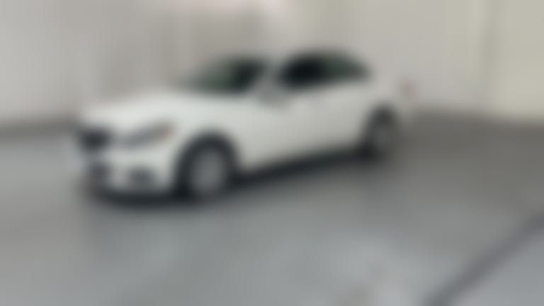2014 Mercedes-Benz E-Class vehicle photo