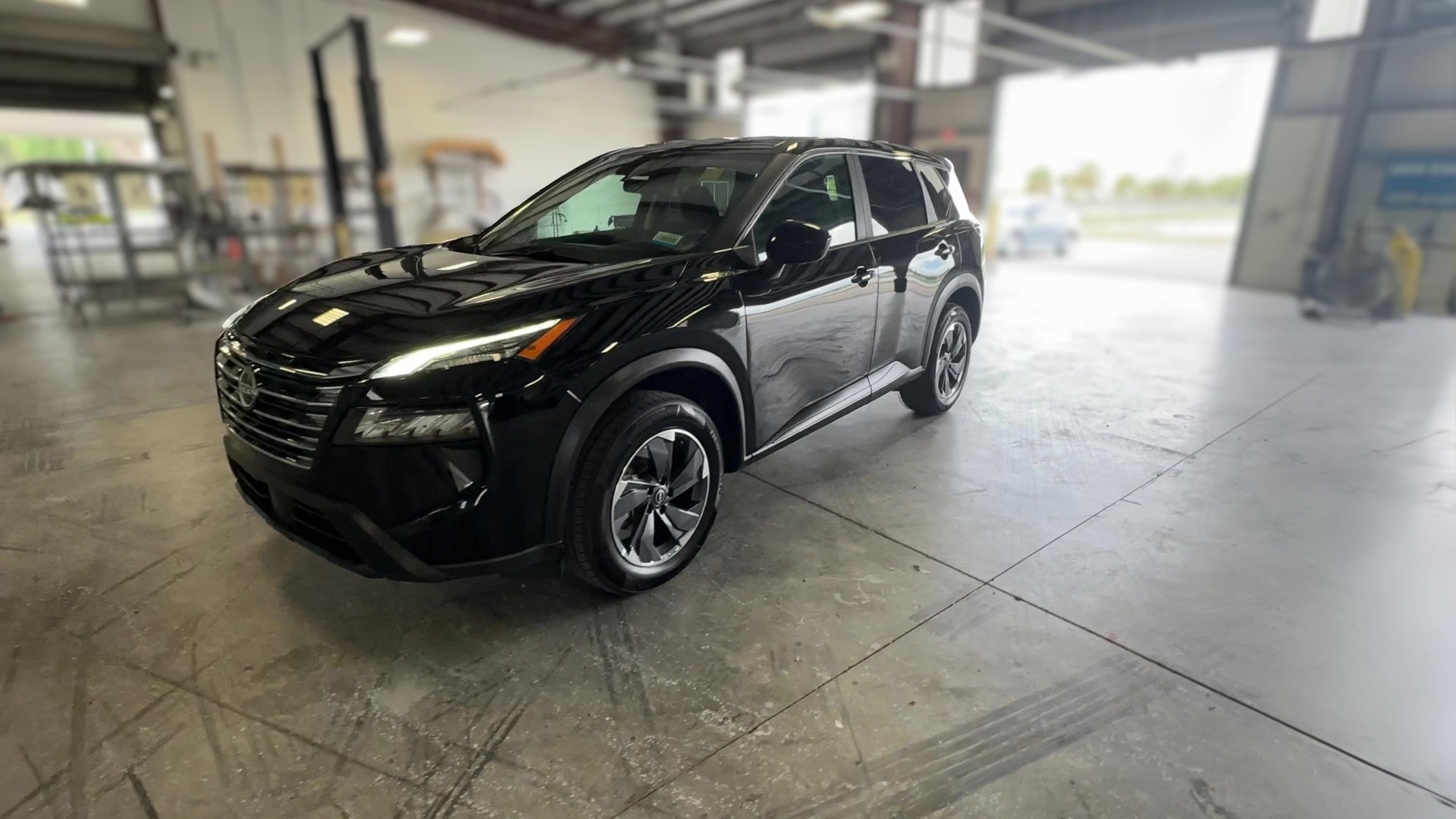 2025 Nissan Rogue vehicle photo