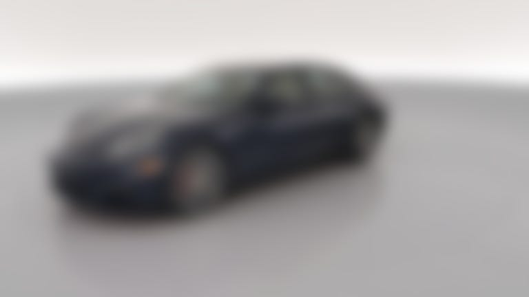 2018 Porsche Panamera vehicle photo