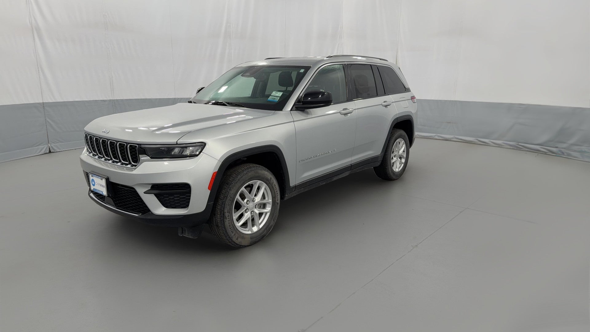 2023 Jeep Grand Cherokee vehicle photo
