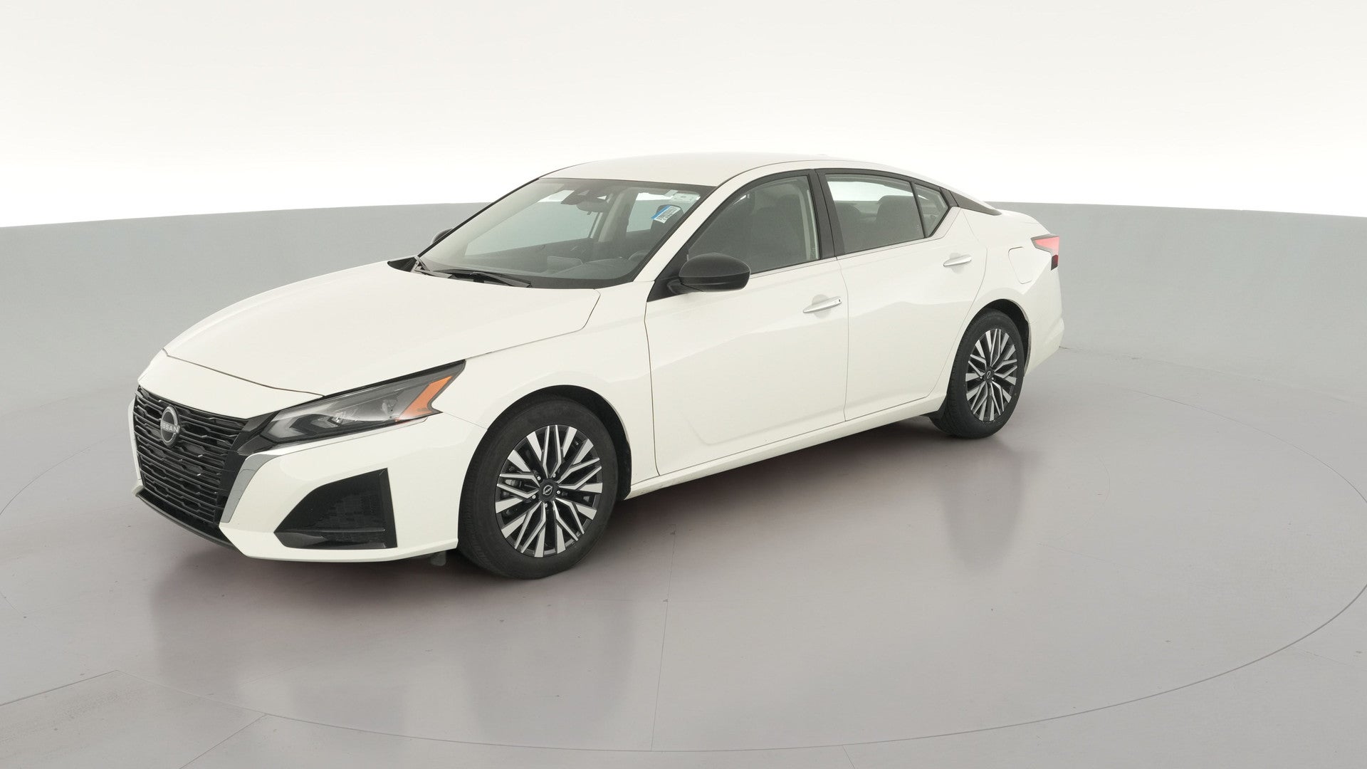 2025 Nissan Altima vehicle photo