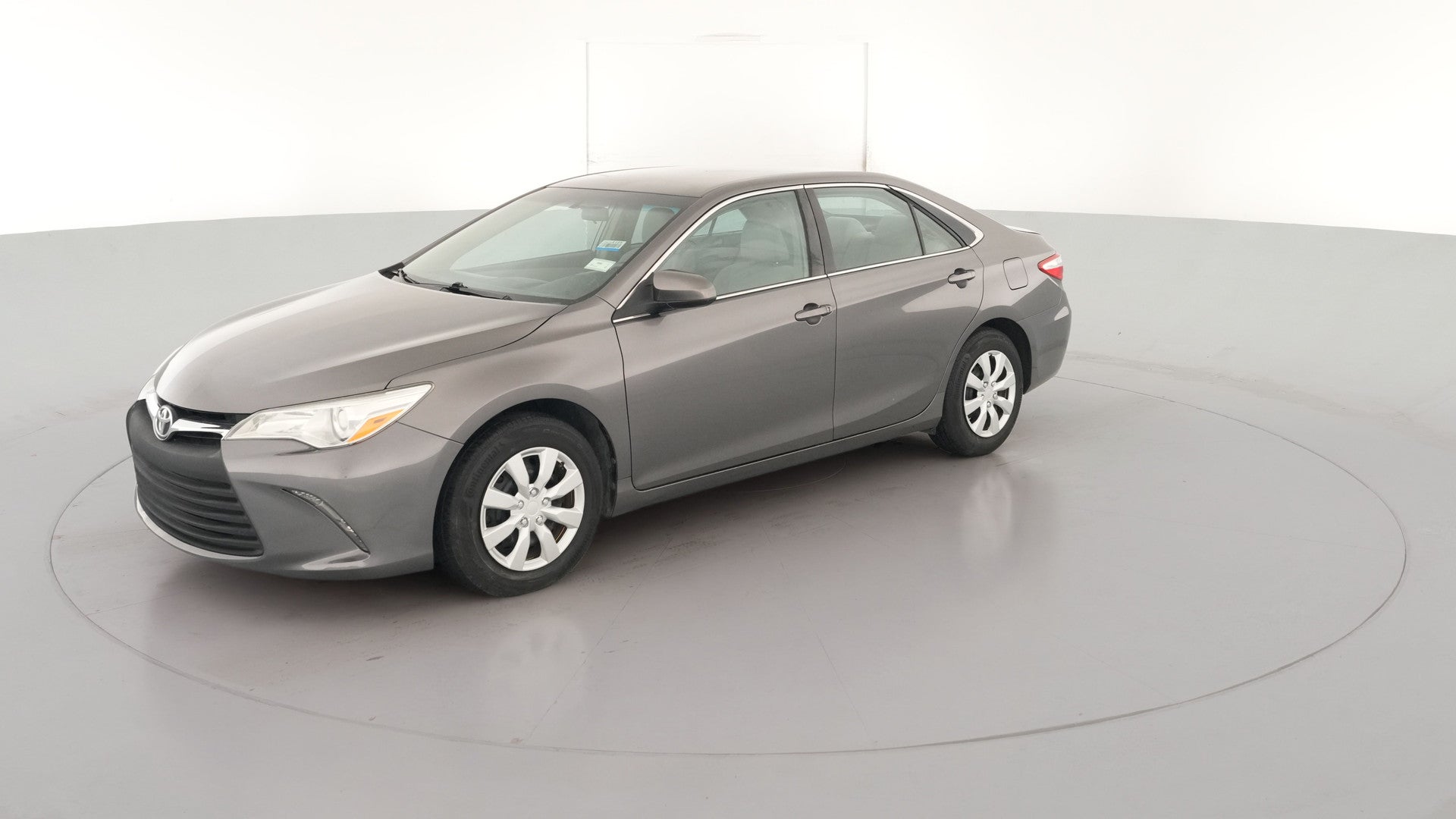 2016 Toyota Camry vehicle photo