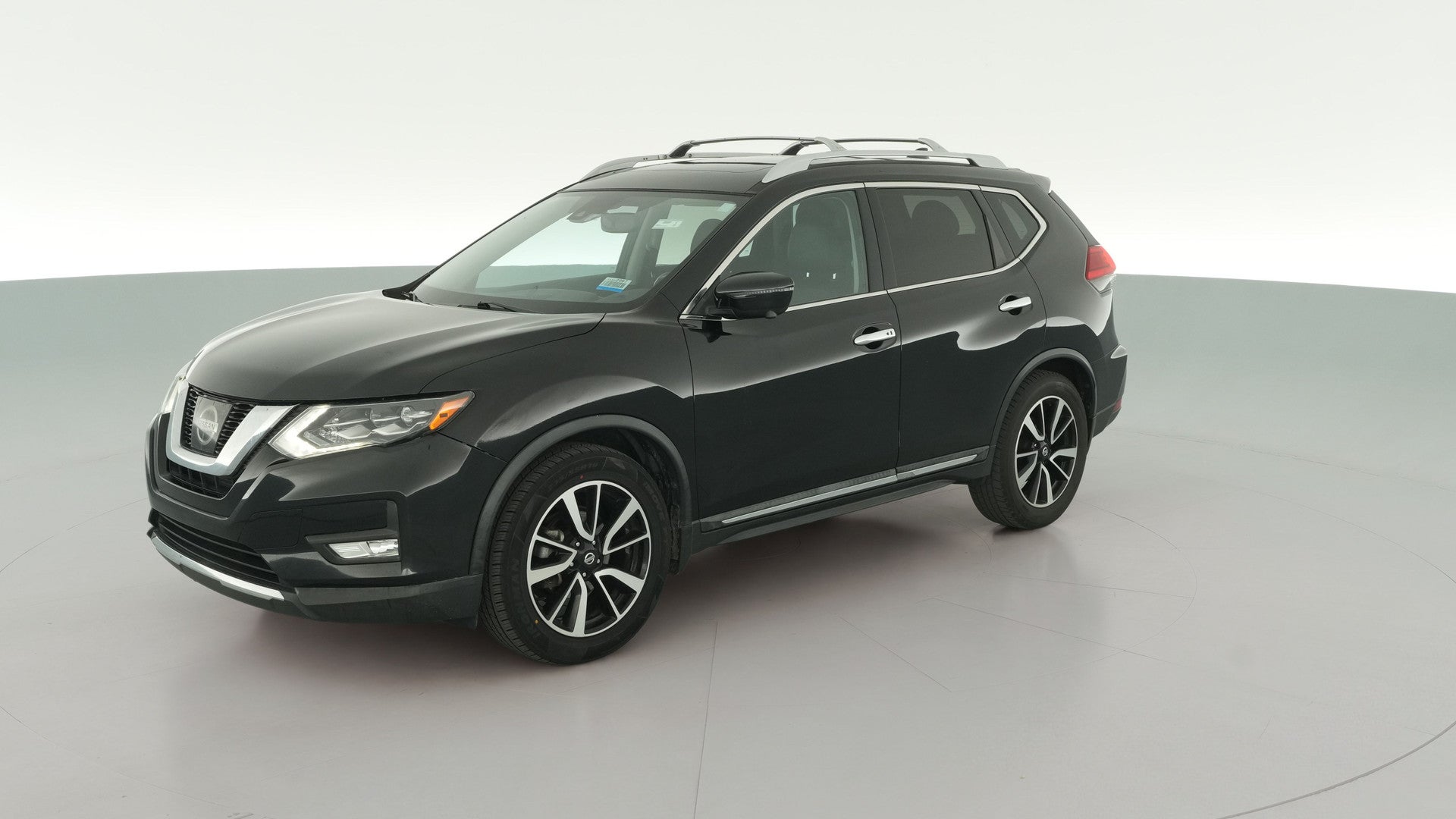 2017 Nissan Rogue vehicle photo