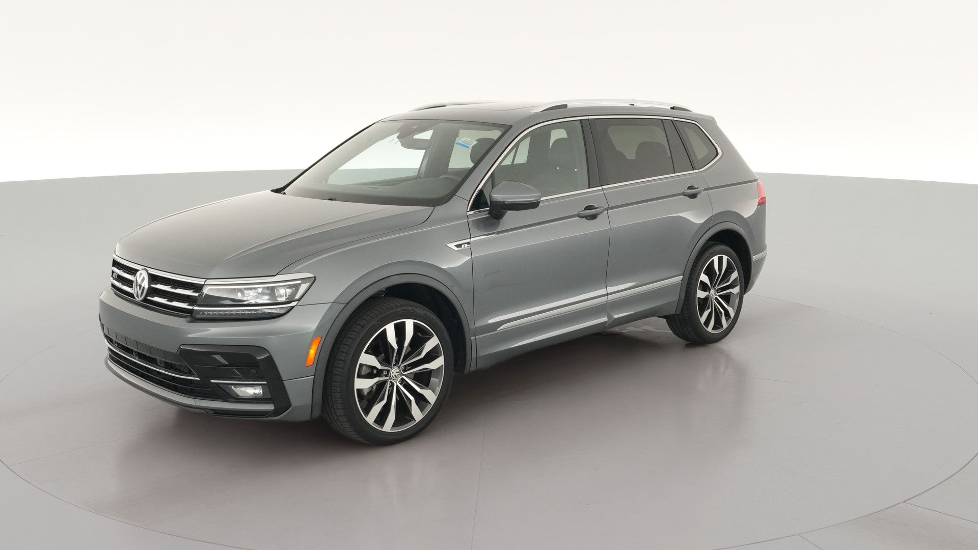 2021 Volkswagen Tiguan vehicle photo