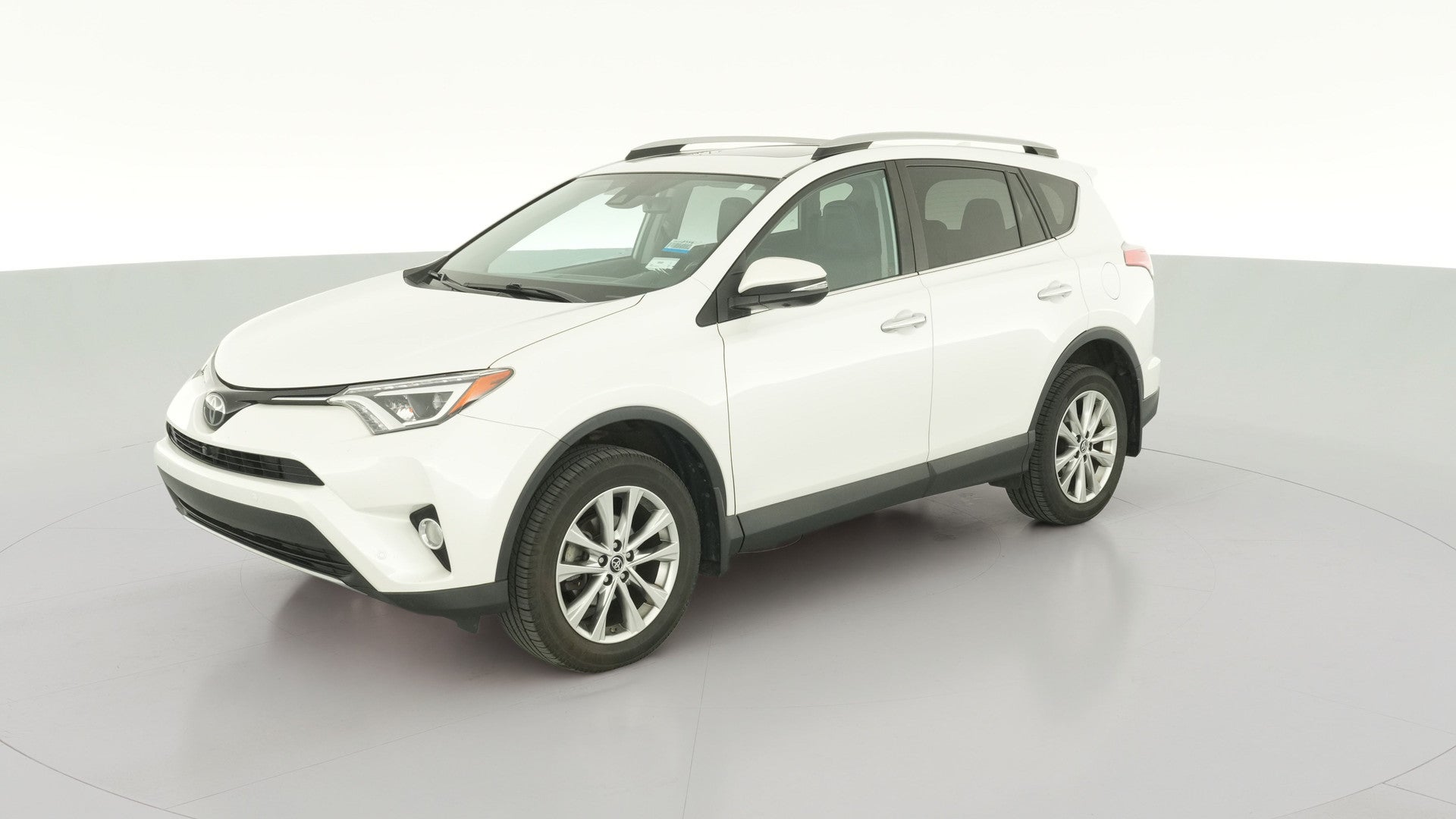 2018 Toyota RAV4 vehicle photo