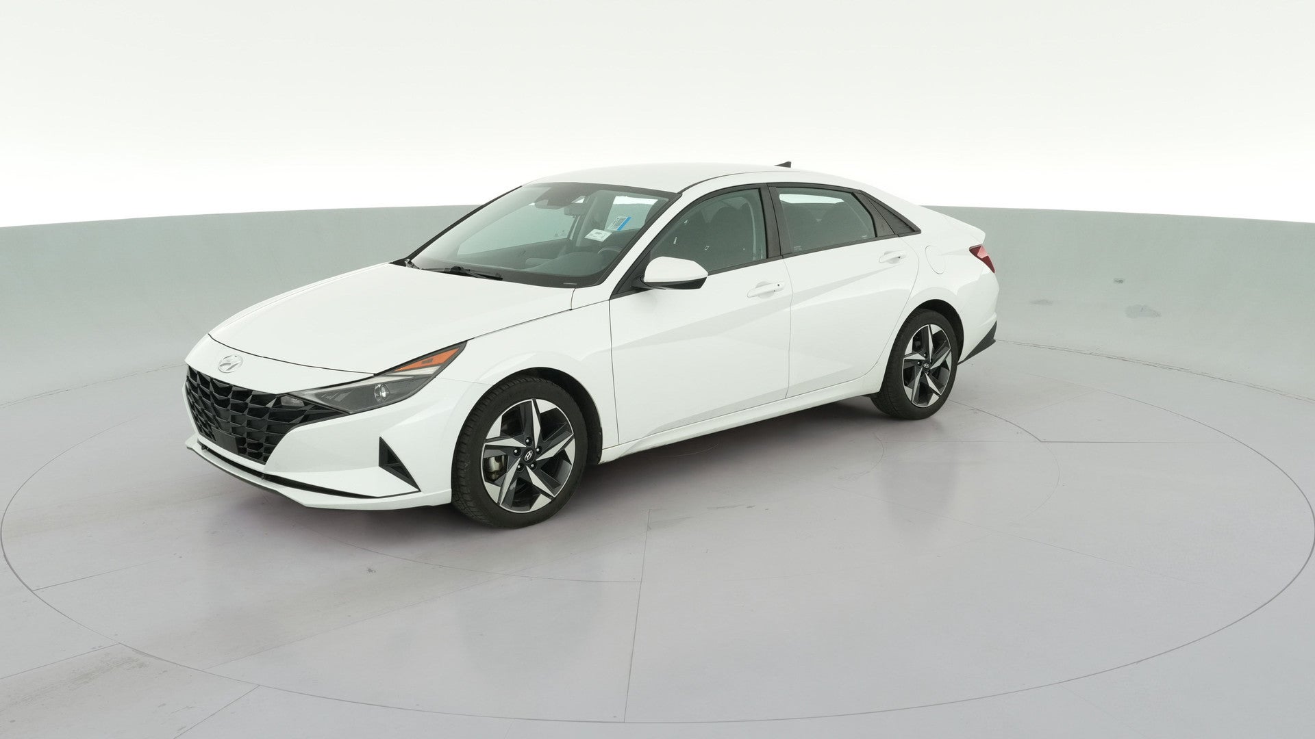 2023 Hyundai Elantra vehicle photo