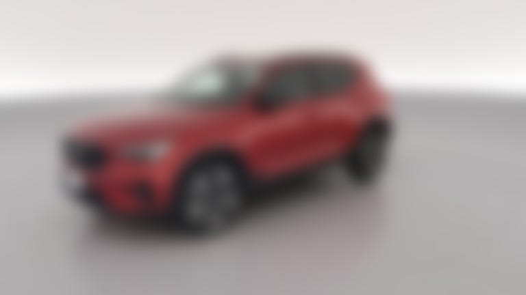 2024 Volvo XC40 vehicle photo