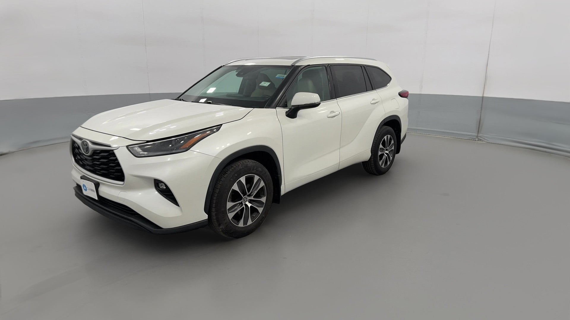 2021 Toyota Highlander vehicle photo