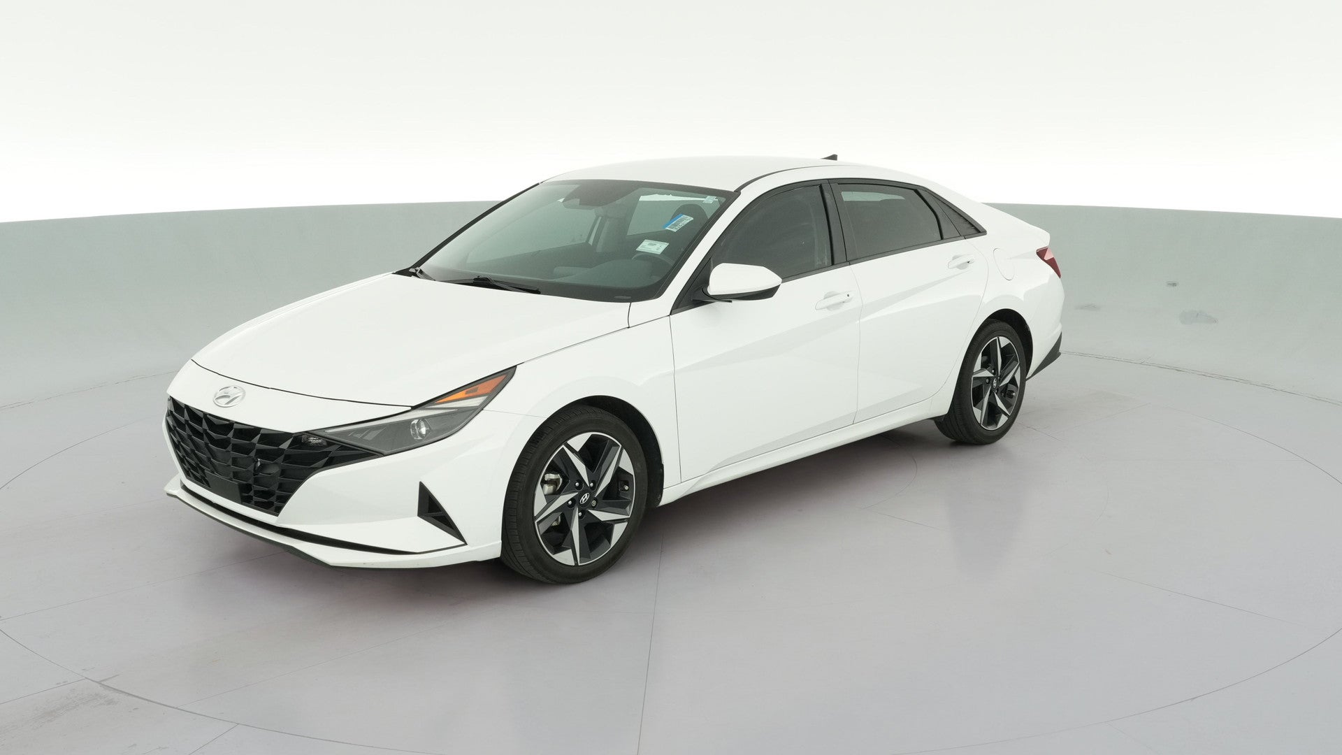 2023 Hyundai Elantra vehicle photo