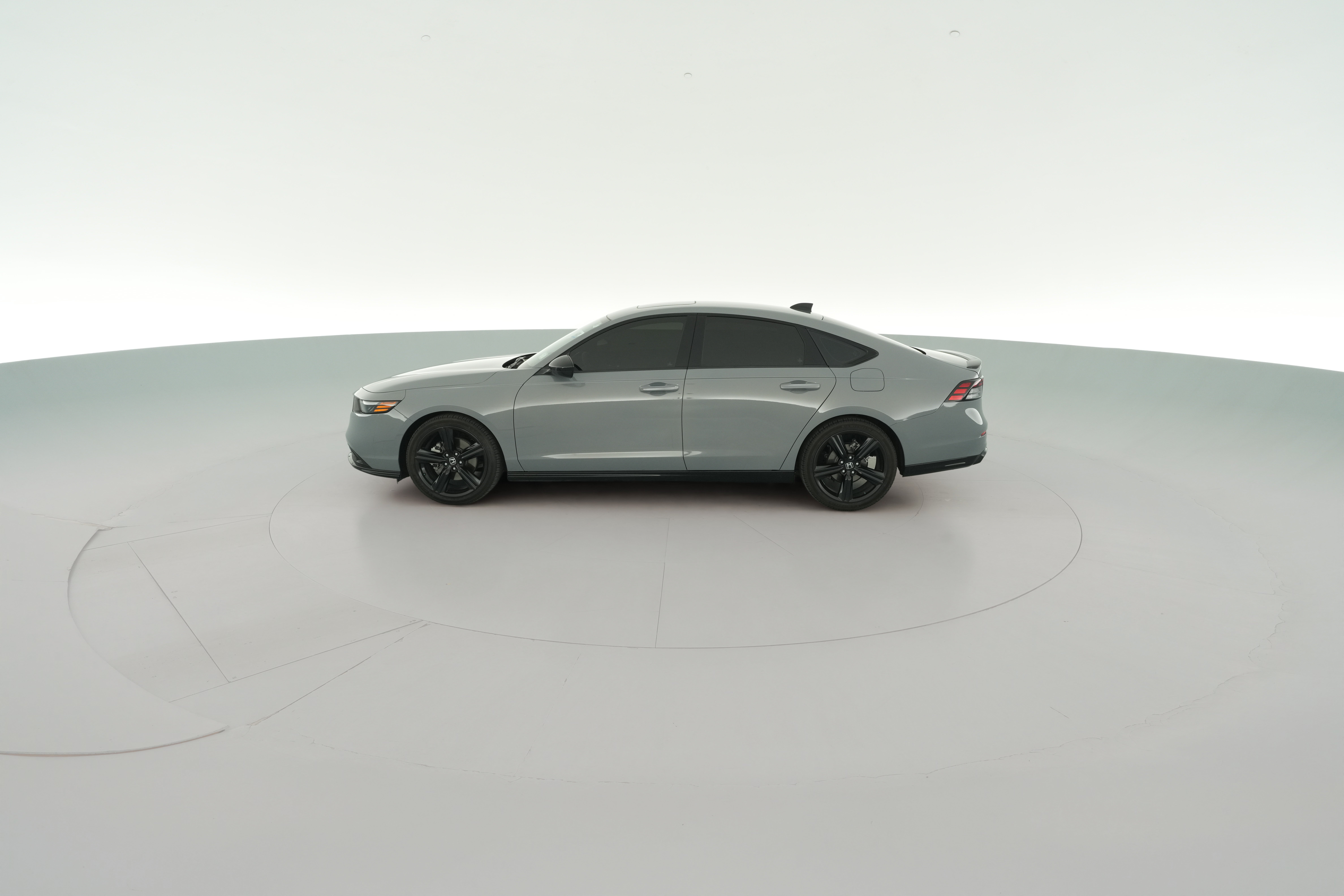 2024 Honda Accord Hybrid Sport-L - Photo 25
