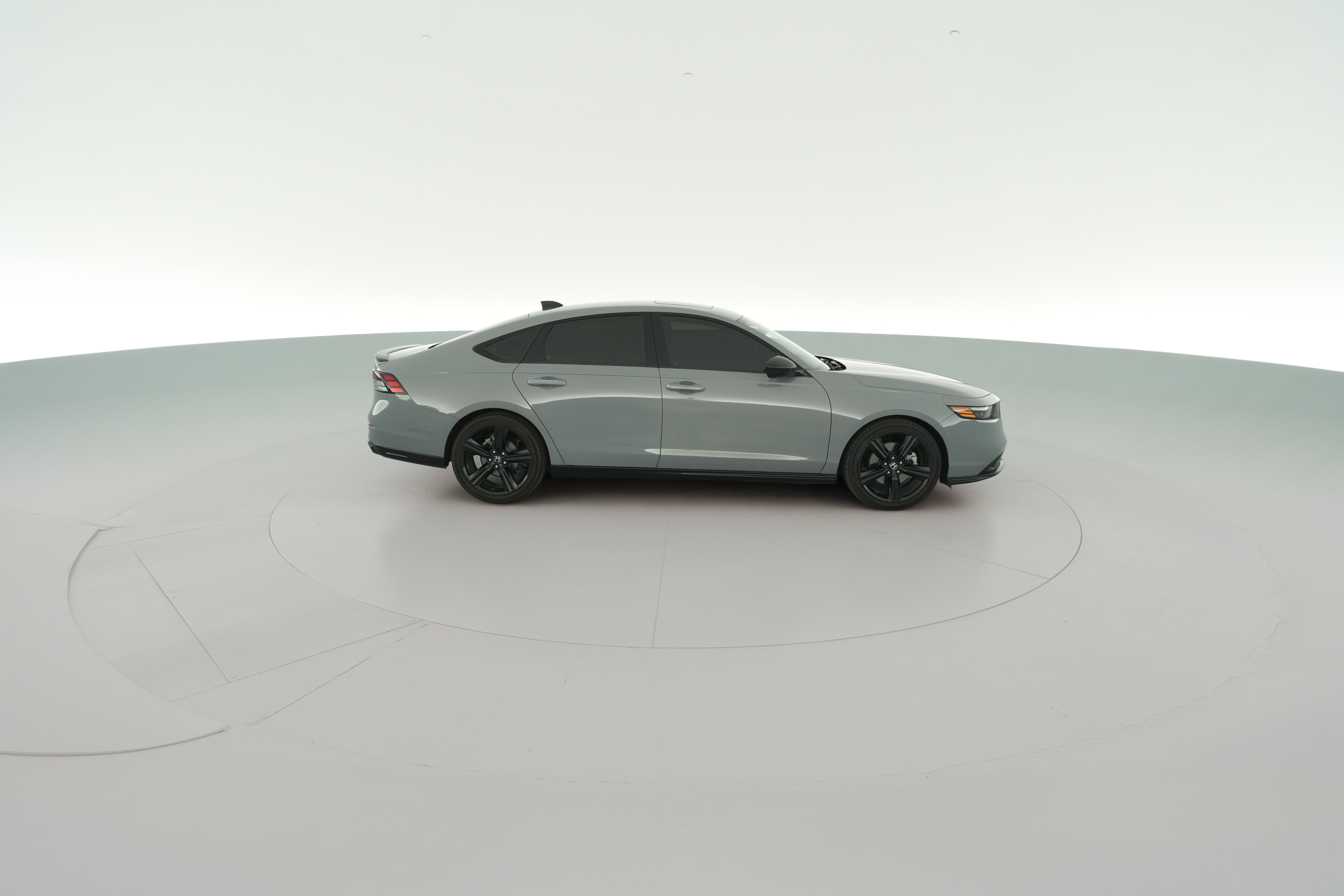 2024 Honda Accord Hybrid Sport-L - Photo 33