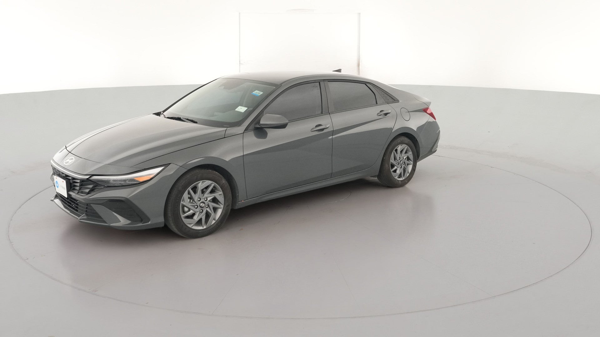 2025 Hyundai Elantra Hybrid vehicle photo
