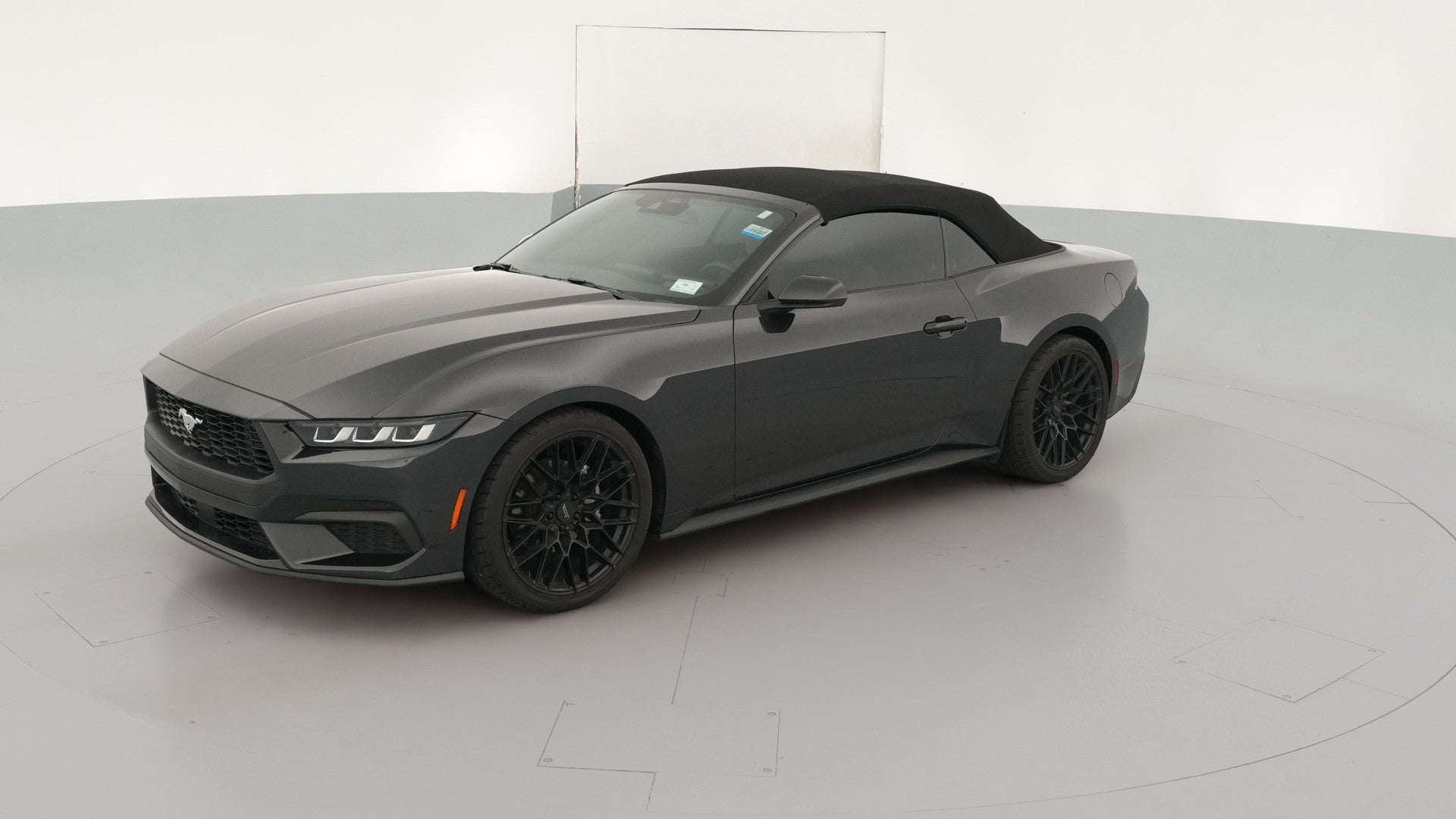 2024 Ford Mustang vehicle photo
