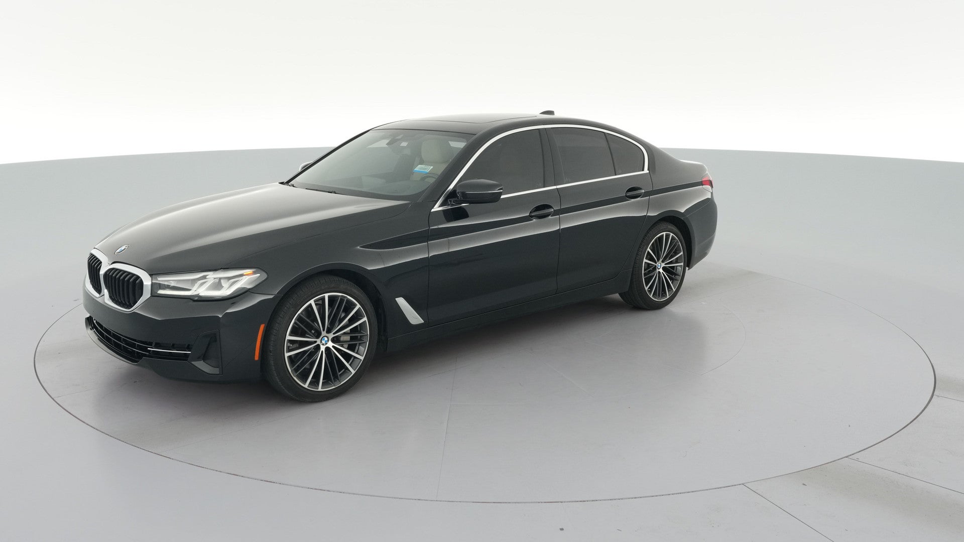 2021 BMW 5 Series vehicle photo