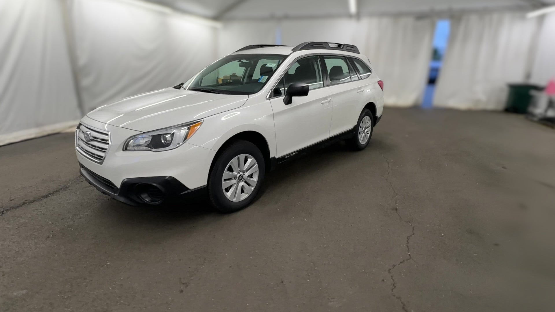 2017 Subaru Outback vehicle photo