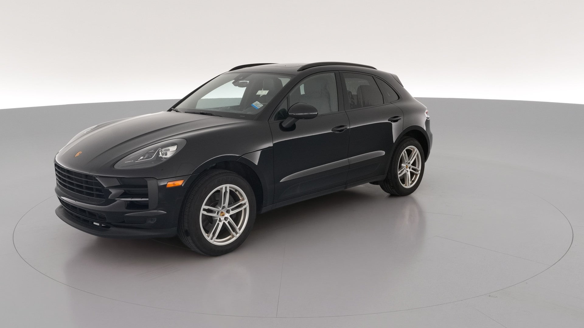 2020 Porsche Macan vehicle photo