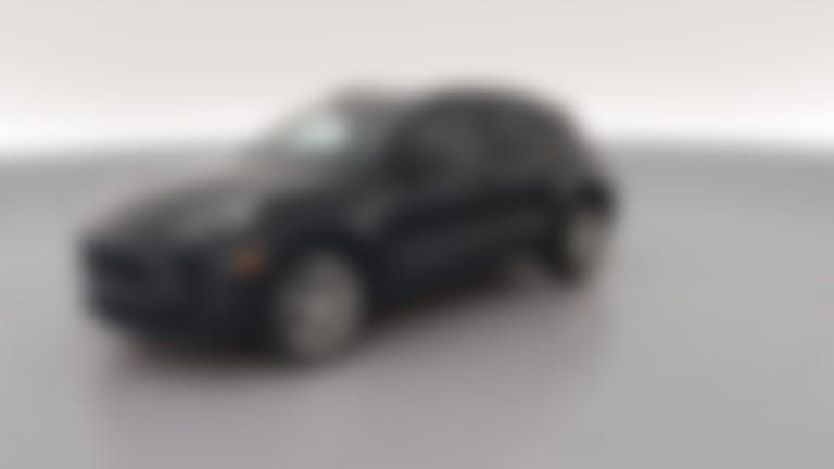 2020 Porsche Macan vehicle photo