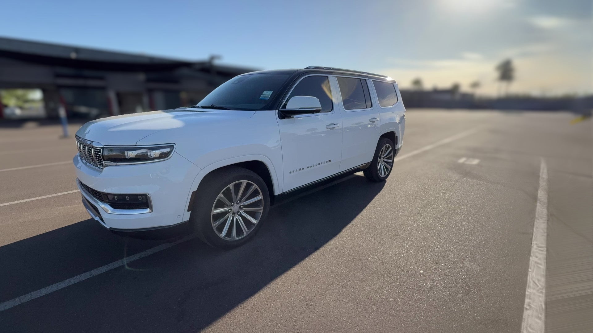 2022 Jeep Grand Wagoneer vehicle photo