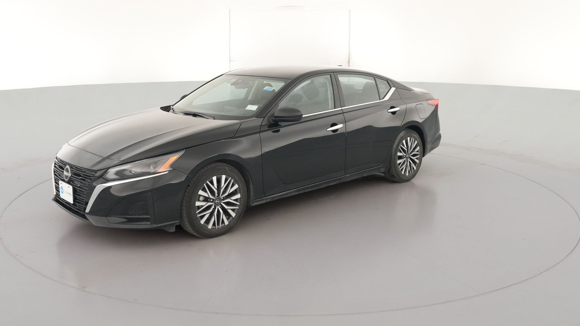 2025 Nissan Altima vehicle photo