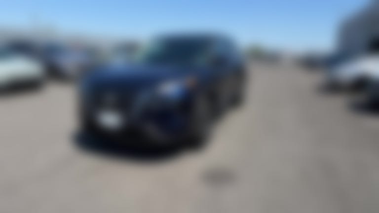 2025 Nissan Rogue vehicle photo