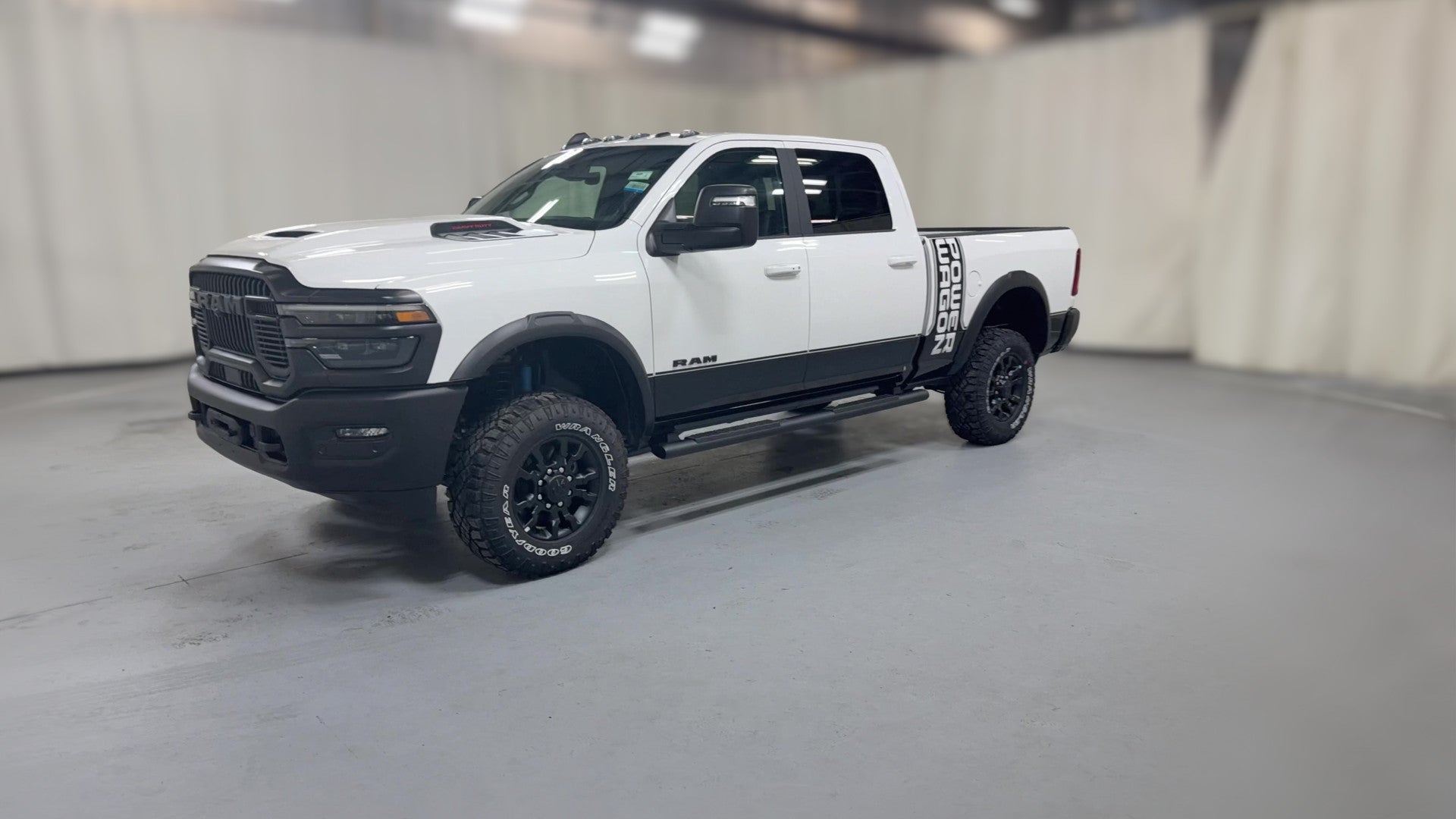 2026 Ram 2500 Crew Cab vehicle photo
