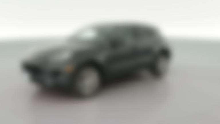 2018 Porsche Macan vehicle photo