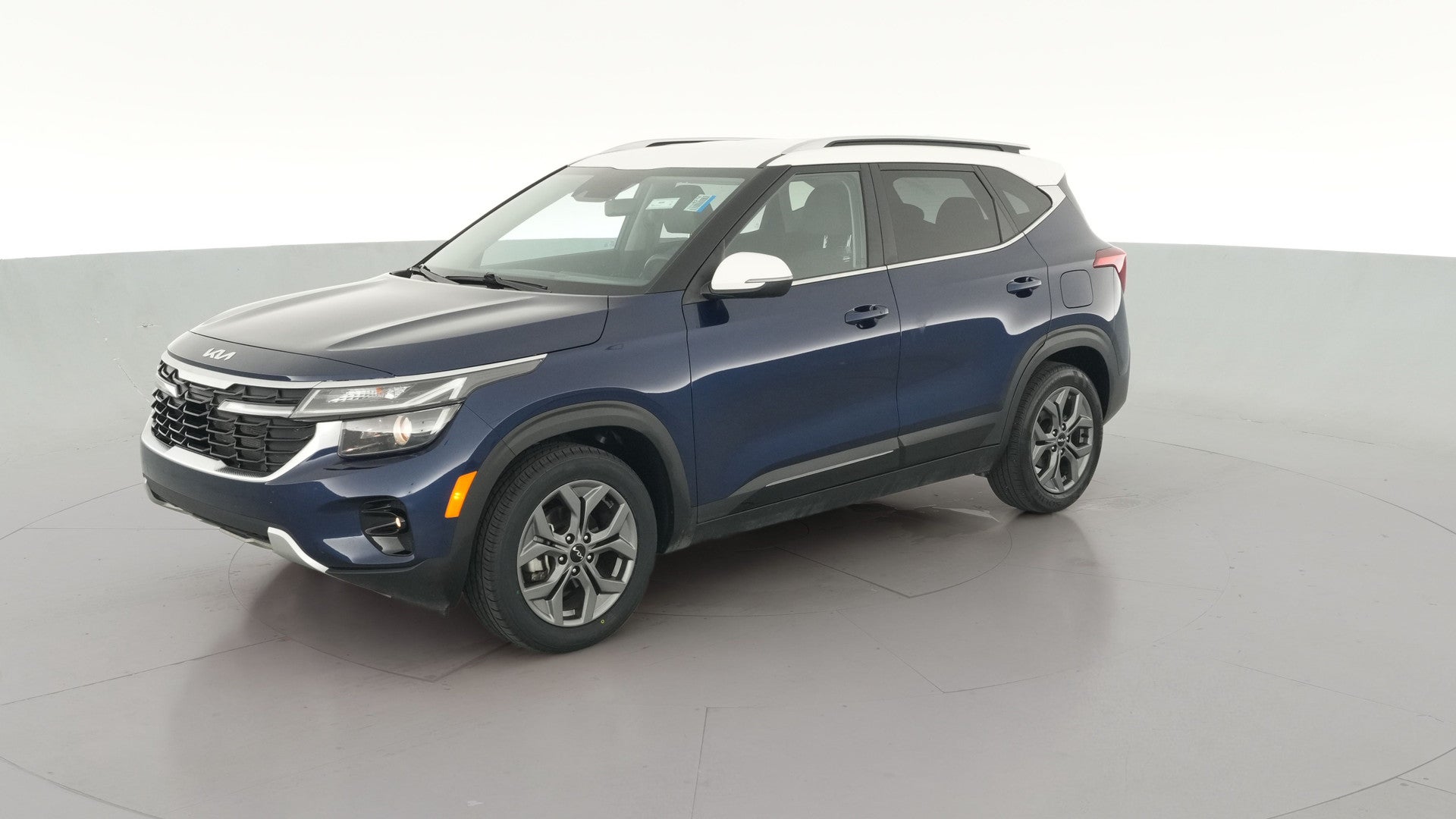 2024 Kia Seltos vehicle photo